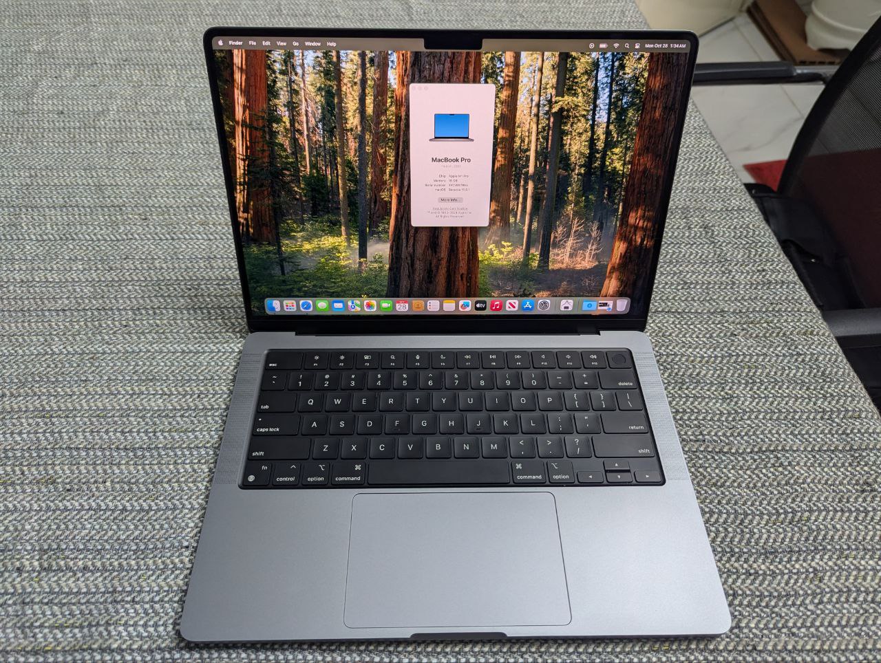 MacBook Pro 2023, 14-inch/ M2 pro/32GB/4TB
