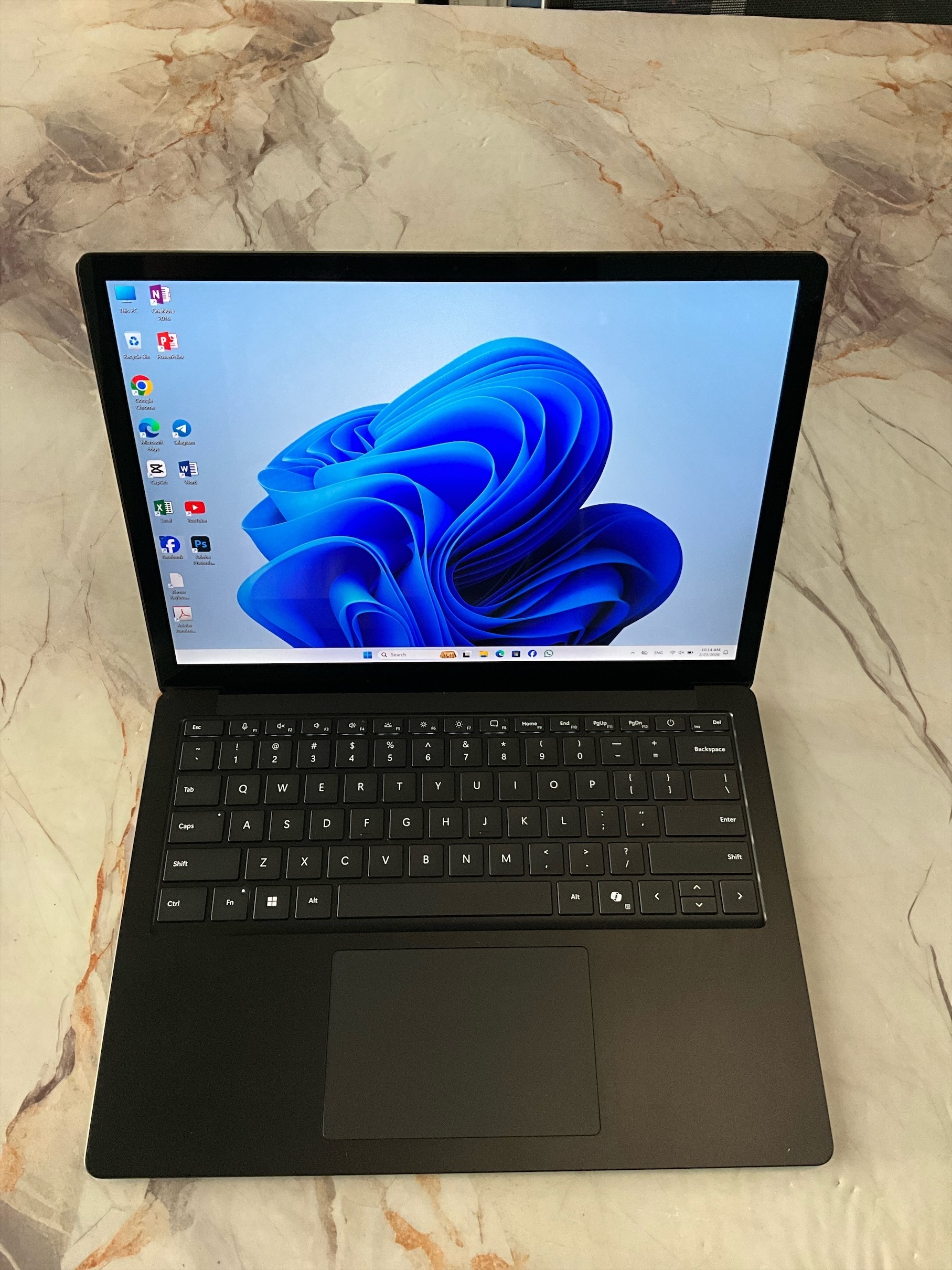 Microsoft Surface Laptop 6, 13.5inch, u7/16GB RAM 512SSD