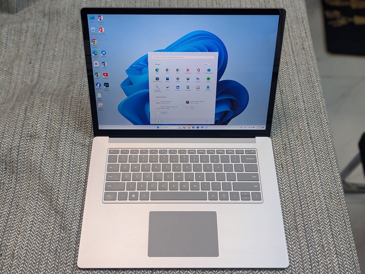 Microsoft Surface Laptop 5 15", 8GB RAM, 256GB SSD