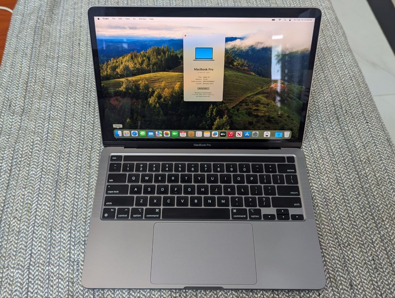 MacBook Pro 2020, M1/8GB/256GB
