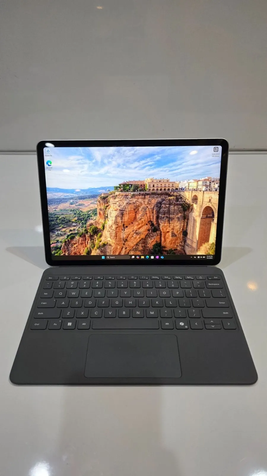 Microsoft Surface pro 12 inch - 256gb