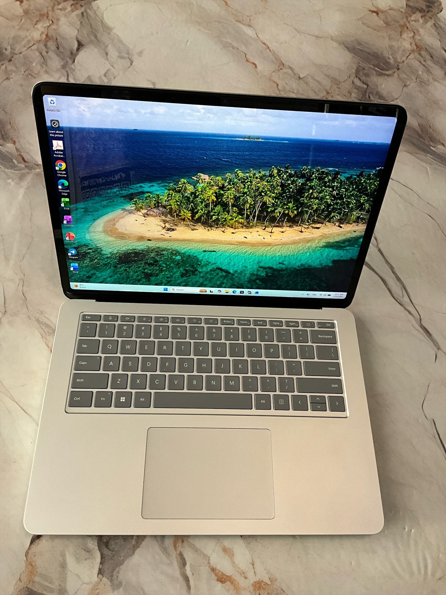 Microsoft surface Laptop studio 2, i7/RAM 16GB/SSD 512GB/RTX 4050