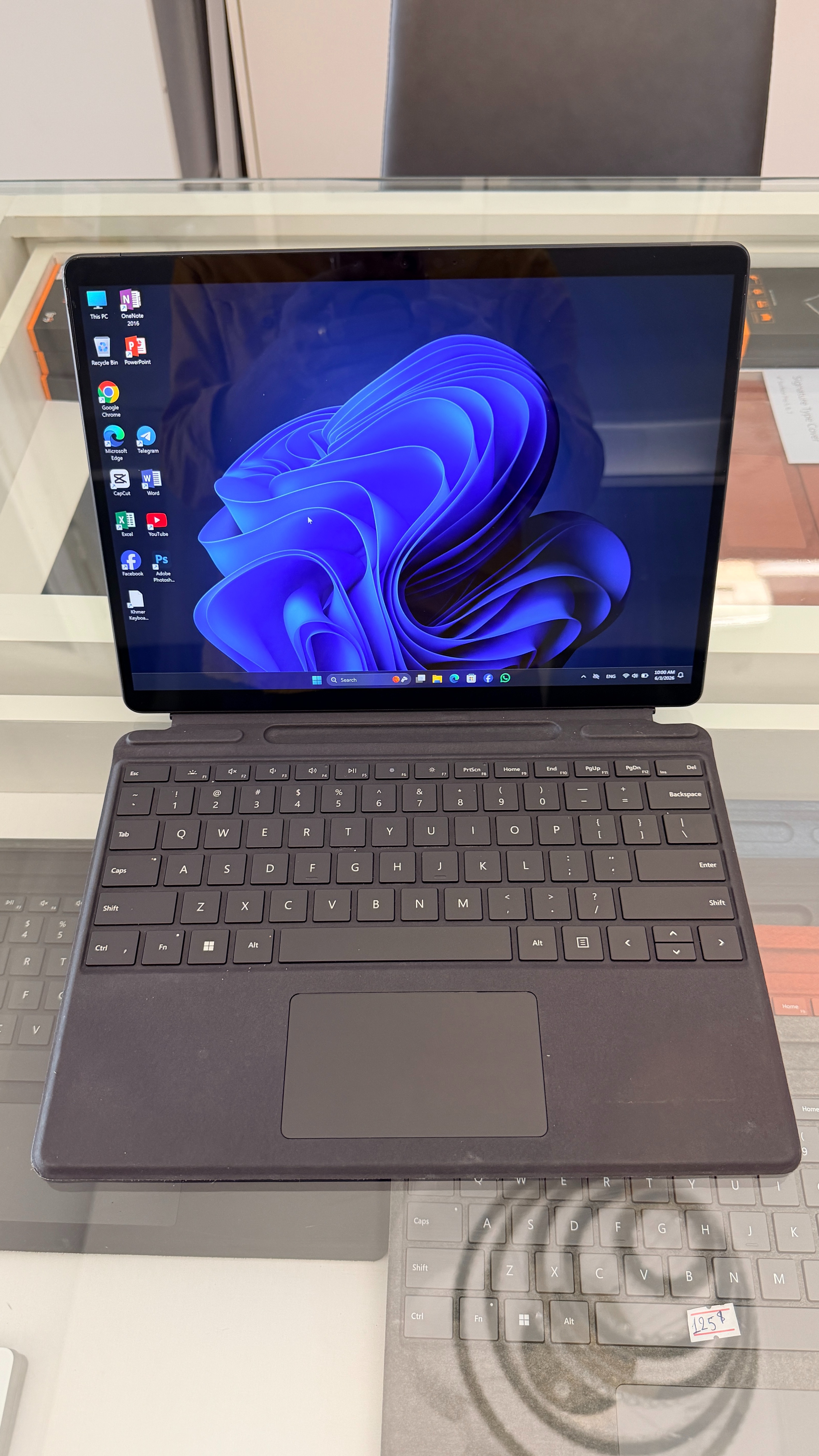 Microsoft surface pro 11, X Elite/RAM 16GB/SSD 512GB